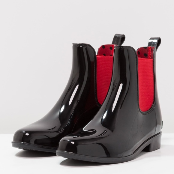 ralph lauren tally rain boots